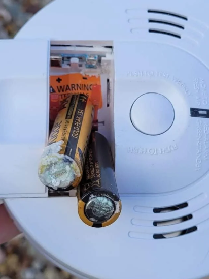 Common causes of smoke detector chirping.